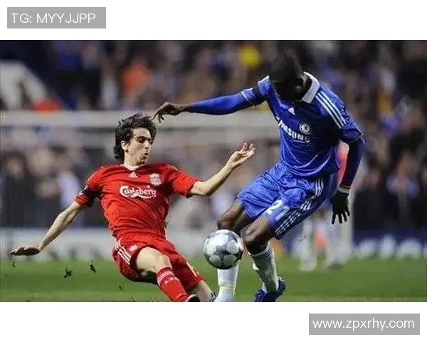 北欧足球巨星的传奇故事与绿茵场辉煌岁月追寻